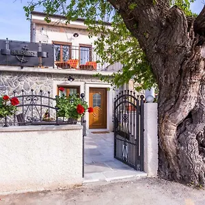 Mulberry Milohnici